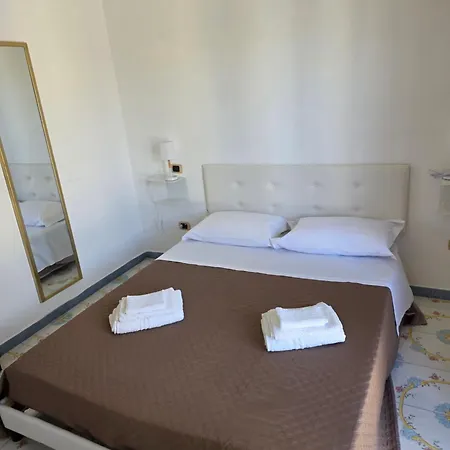 Fly Piazza Nazionale Apartment Naples